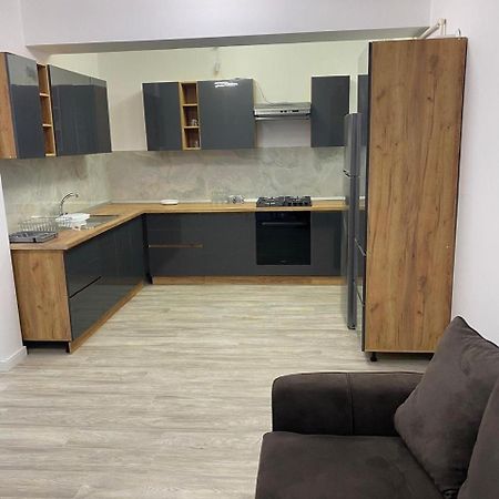 Apartament Satina Craiova Exteriör bild